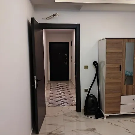 Novita Delux דירה אלאניה