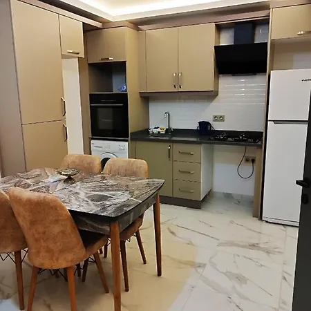 דירה Novita Delux אלאניה
